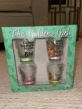 New Golden Girls shot glass set